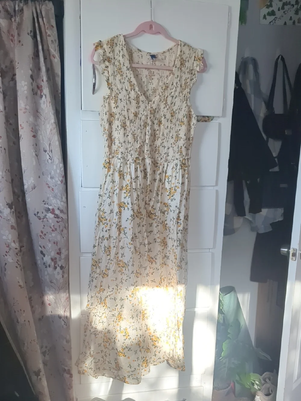 Old Navy Cream Maxi Dress with Yellow Floral Print - Picture 1 of 2